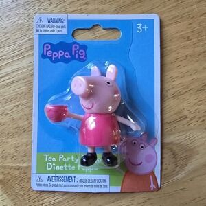Peppa Pig Tea Party Dinette Peppa Mini Figure Age 3+ Nickelodeon Toy New
